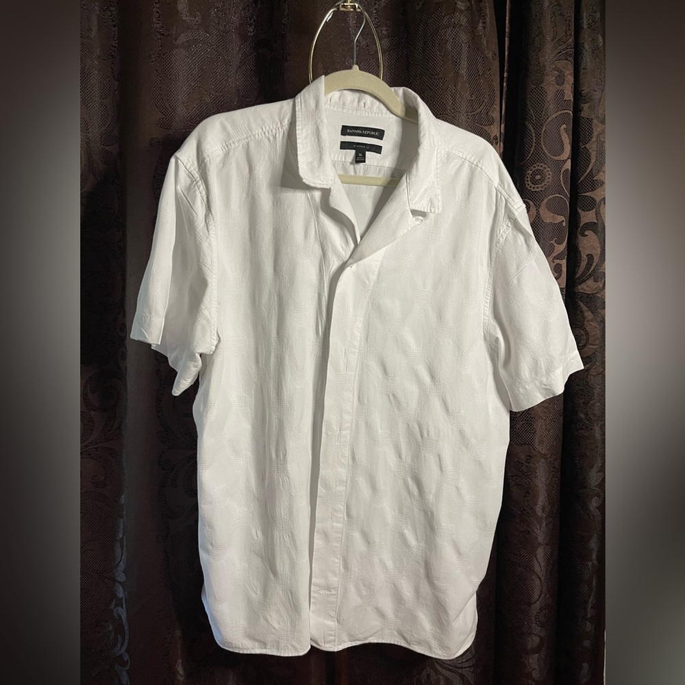 Banana Republic Mens Button Up Shirt